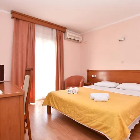 Mena Hotel Budva