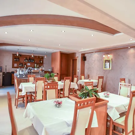 Mena 3* Budva